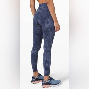 Lululemon Wunder Train High Rise Tights 25” Diamond dye shade naval blue size 4